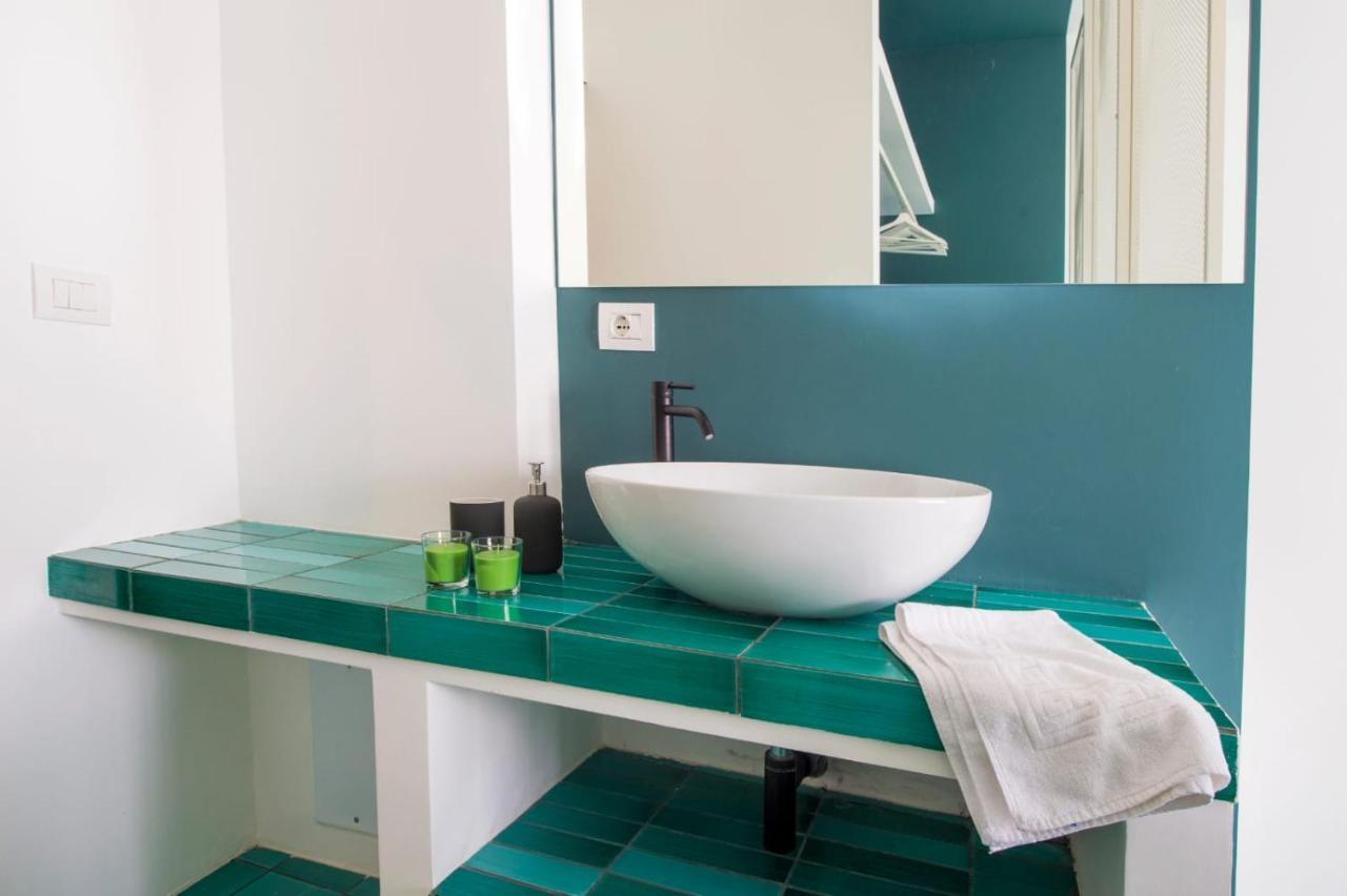 Ninina Boutique Suites Salerno Exterior photo